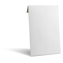 Kartonkikuori KK1D valkoinen 17,5 x 26 cm tarrasuljennalla. Valkoinen kartonkikuori tarjoaa kirjekuorta paremman suojan lähetykselle. Kartonkikuoressa on liimanauhalla suljettava läppä.